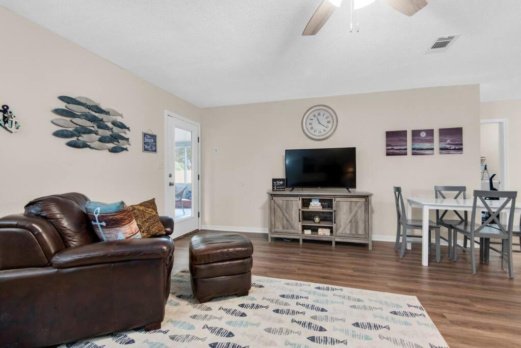 Gulf Brz-Beaches-Dwntwn Pns-Pet Friendly-Canal Gulf Breeze Exterior foto